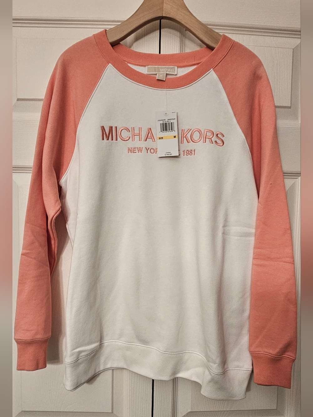 Michael Kors Colorblock Sweatshirt NWT Cozy Pullover Trendy Athleisure Top